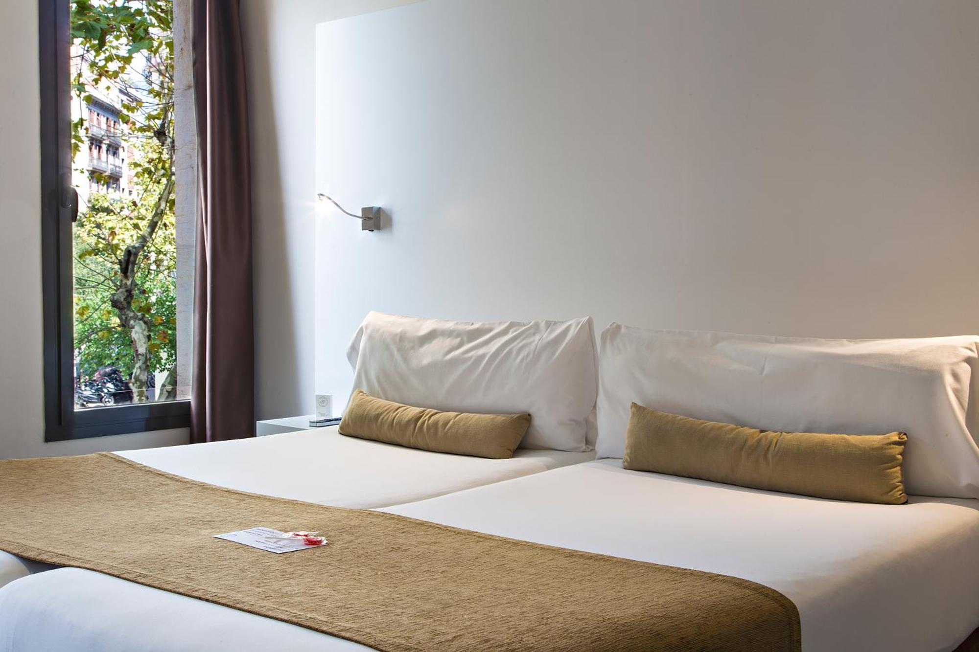 Bcn Urbaness Hotels Del Comte Barcelona Exterior photo