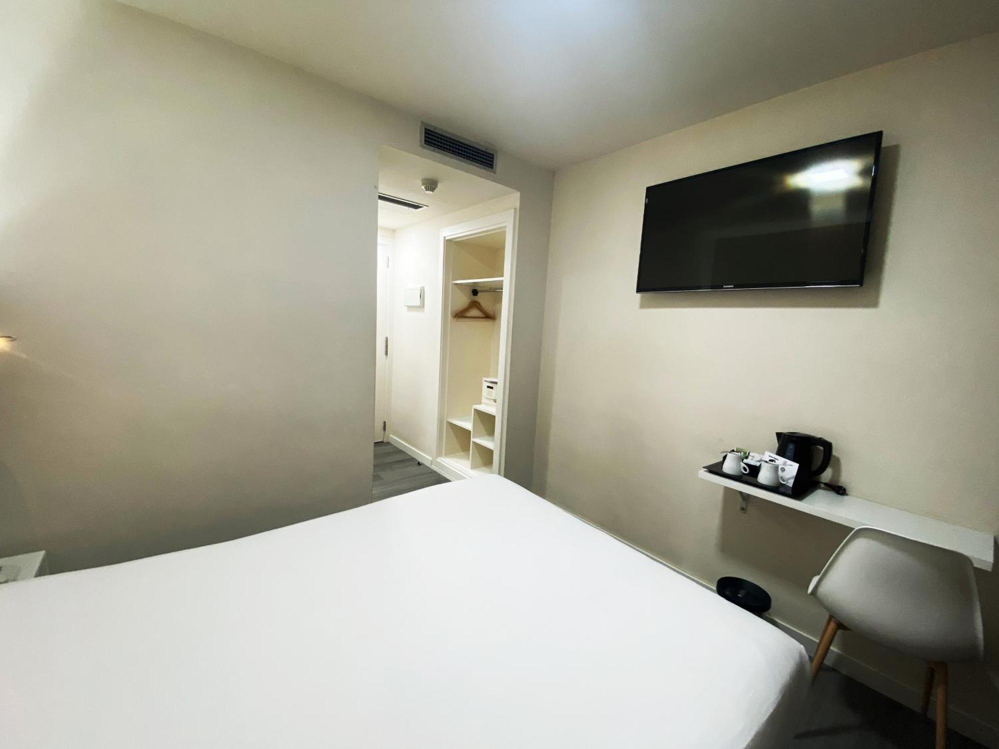 Bcn Urbaness Hotels Del Comte Barcelona Exterior photo